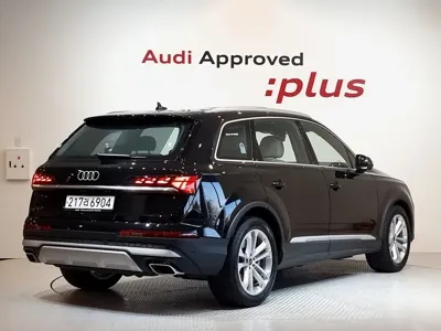 Audi Q7 2025, 3438 км, за 79500000 KRW