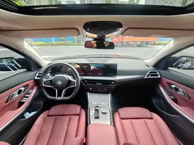 BMW i3 2025, 8000 км, за 165000 CNY