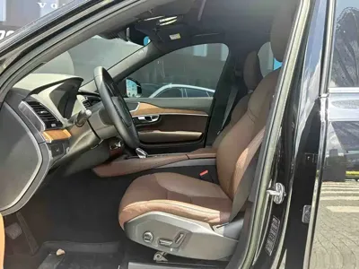 Volvo XC90 2023, 49000 км, за 247800 CNY - фото 4