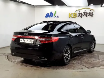Hyundai Grandeur 2011, 176275 км, за 3790000 KRW