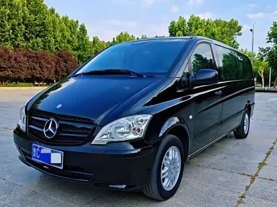 Mercedes-Benz Vito 2012, 200000 км, за 35000 CNY