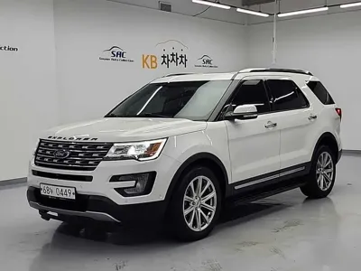 Ford Explorer · 2017 год