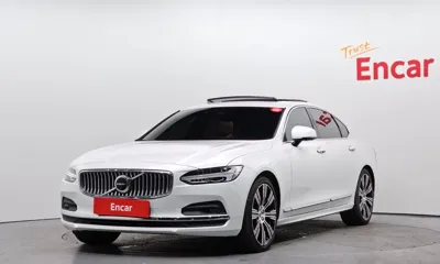 Volvo S90 · 2023 год