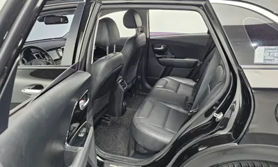 Kia Niro 2017, 117617 км, за 13800000 KRW - фото 12