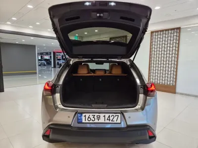 Lexus UX 2024, 8537 км, за 43000000 KRW - фото 5