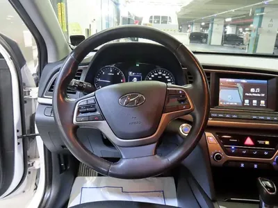 Hyundai Avante 2016, 215587 км, за 4900000 KRW - фото 12