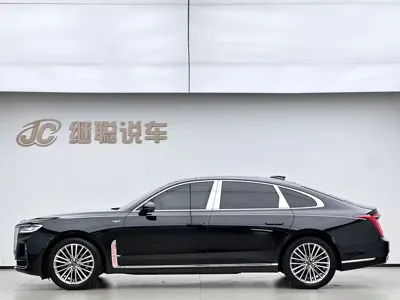 Hongqi Hongqi H9 2023, 44000 км, за 157800 CNY
