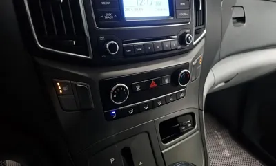 Hyundai Starex 2019, 155356 км, за 12500000 KRW - фото 17
