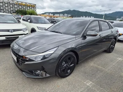 Hyundai Avante 2023, 49114 км, за 18300000 KRW