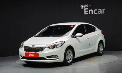 Kia K3 · 2015 год