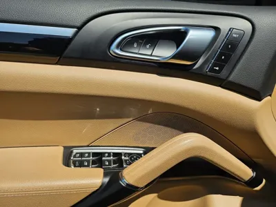 Porsche Cayenne 2016, 147889 км, за 23500000 KRW - фото 12