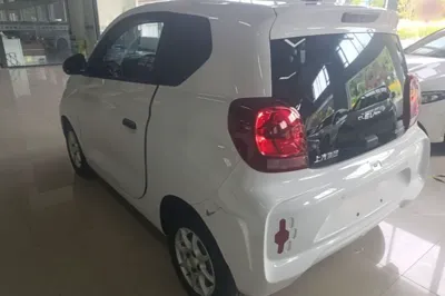 Roewe Clever 2022, 35100 км, за 42443.66 CNY