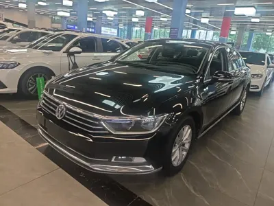 Volkswagen Magotan 2019, 90600 км, за 60599 CNY