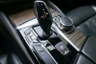 BMW 5-Series 2018, 93190 км, за 24900000 KRW - фото 16