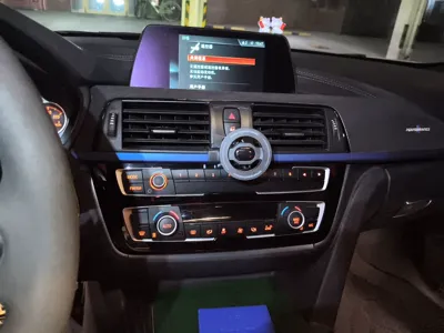BMW 3 Series 2018, 98000 км, за 90246.19 CNY - фото 14
