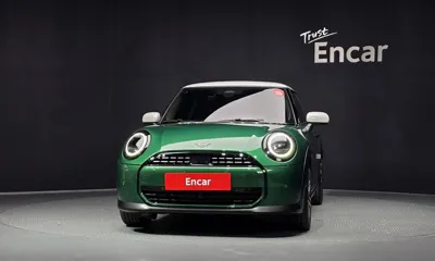 MINI Cooper 2025, 2705 км, за 29800000 KRW