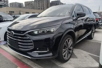 BYD Tang · 2018 год