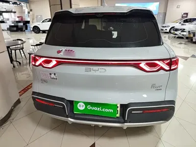 BYD Yuan Up 2026, 3200 км, за 81700 CNY - фото 6