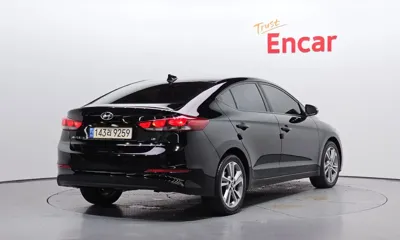 Hyundai Avante 2018, 83635 км, за 9900000 KRW - фото 2