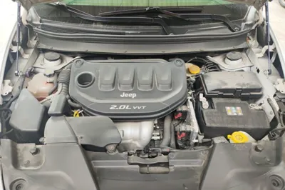 Jeep Cherokee 2016, 71400 км, за 42045.44 CNY - фото 21