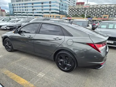 Hyundai Avante 2023, 49114 км, за 18300000 KRW
