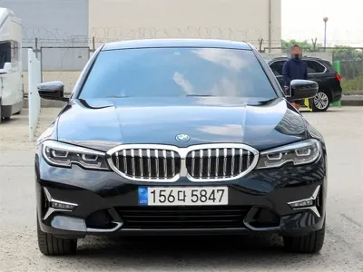 BMW 3-Series · 2022 год