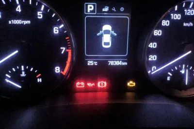 Hyundai Elantra (6th Generation 2018, 78400 км, за 49169.71 CNY - фото 11