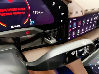 Porsche Taycan 2022, 13509 км, за 158000000 KRW - фото 9