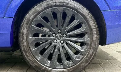 Audi Q8 e-tron 2024, 4444 км, за 125000000 KRW - фото 12