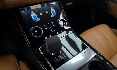Land Rover Range Rover Velar 2022, 56580 км, за 57900000 KRW - фото 9