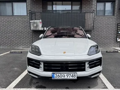 Porsche Cayenne · 2025 год