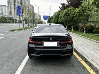 BMW 5 Series 2023, 80000 км, за 208800 CNY - фото 8