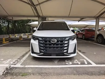 GAC Motor Trumpchi M6 2022, 54000 км, за 109800 CNY