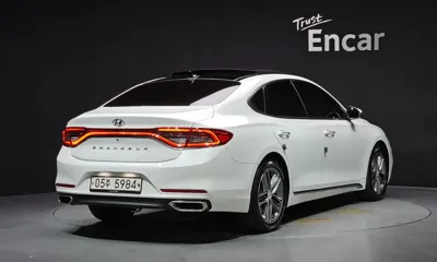 Hyundai Grandeur 2019, 52203 км, за 21500000 KRW