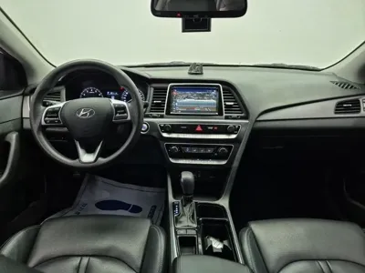 Hyundai Sonata 2019, 183739 км, за 6800000 KRW - фото 7