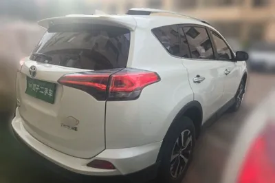 Toyota RAV4 2019, 82700 км, за 77042.42 CNY - фото 6