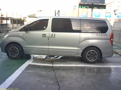Hyundai Starex 2012, 290000 км, за 3900000 KRW