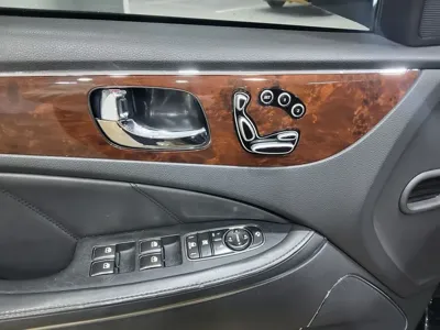 Hyundai Equus 2011, 177920 км, за 3300000 KRW - фото 17