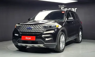 Ford Explorer · 2020 год