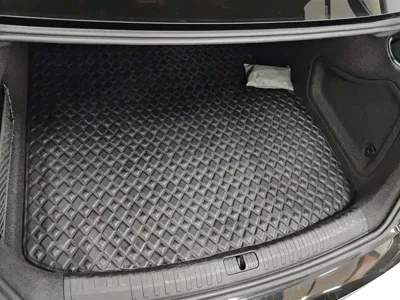 Audi A6L 2023, 101600 км, за 230000 CNY