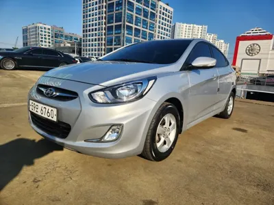 Hyundai Accent · 2015 год