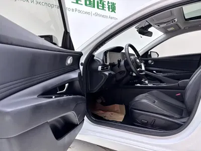 Hyundai Elantra 2023, 13000 км, за 91000 CNY - фото 13