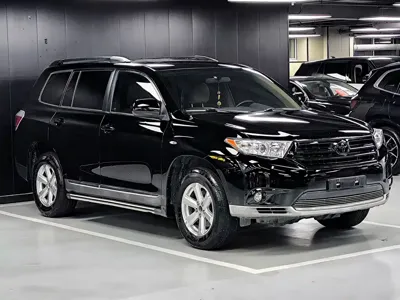 Toyota Highlander 2014, 236000 км, за 39800 CNY