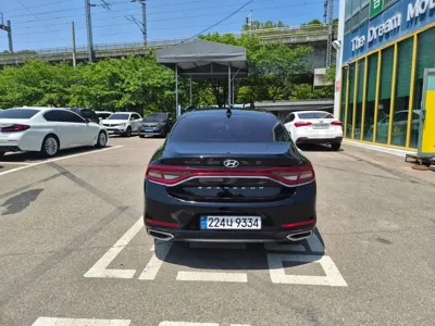 Hyundai Grandeur 2017, 148243 км, за 11500000 KRW