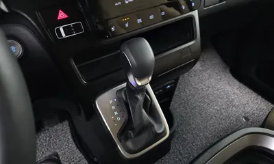 Hyundai Staria 2024, 49007 км, за 25690000 KRW - фото 9