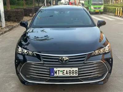 Toyota Avalon 2021, 82000 км, за 109800 CNY