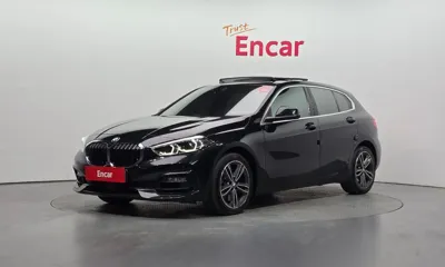 BMW 1-Series · 2022 год