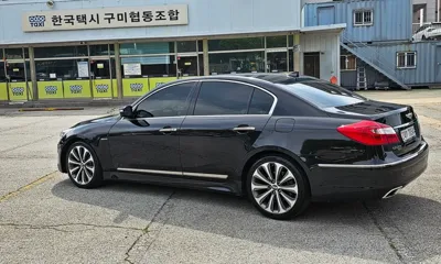 Hyundai Genesis 2012, 280031 км, за 6500000 KRW - фото 6