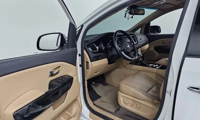 Kia Canival 2017, 142436 км, за 9990000 KRW - фото 10