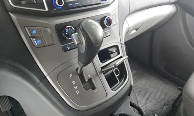 Hyundai Starex 2020, 129751 км, за 12300000 KRW - фото 9